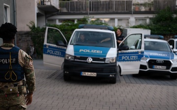 Joint patrols strengthen U.S.-German police partnership