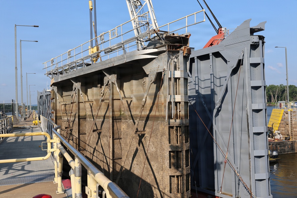 Stronger gates, stronger river: Lock and Dam 9 upgrade secures Upper Mississippi Navigation
