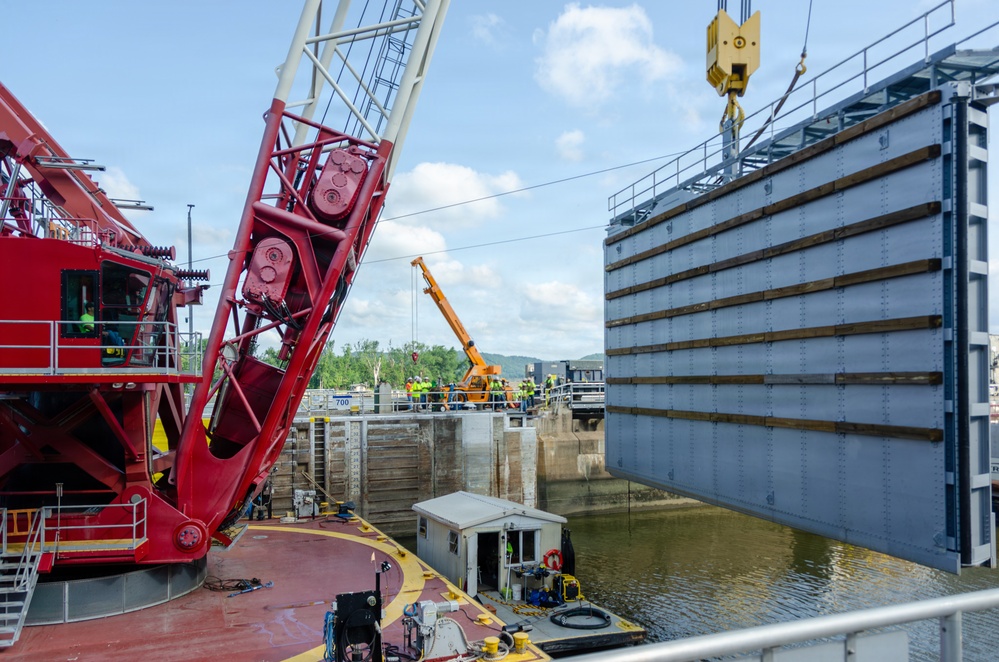 Stronger gates, stronger river: Lock and Dam 9 upgrade secures Upper Mississippi Navigation