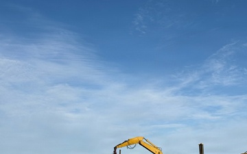 St. Paul District builds a win-win island  project in Upper Pool 4