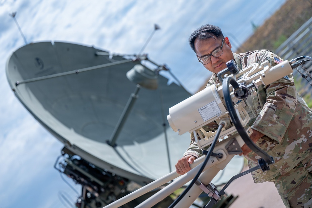 Electromagnetic Warfare Guardians Sharpen Tactical Edge with QLAA and GMT Systems