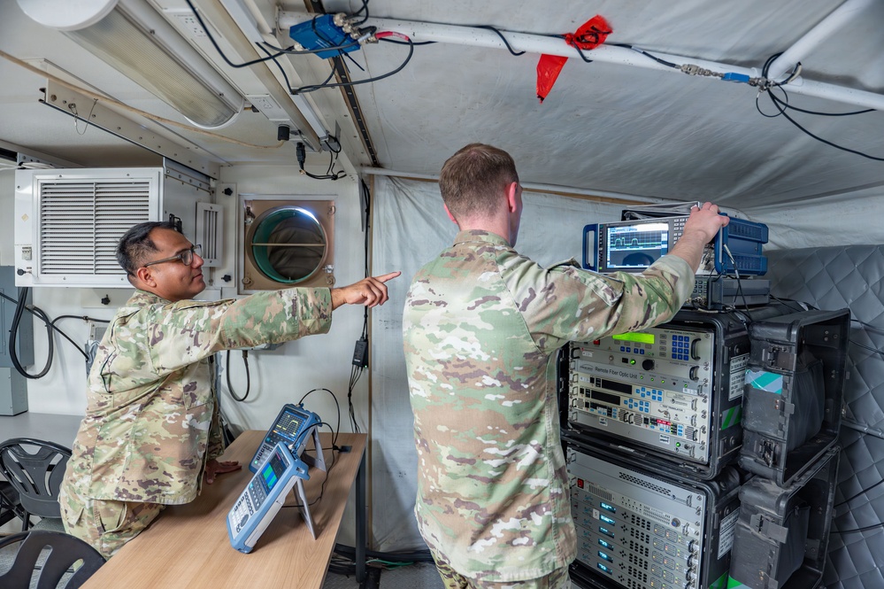 Electromagnetic Warfare Guardians Sharpen Tactical Edge with QLAA and GMT Systems