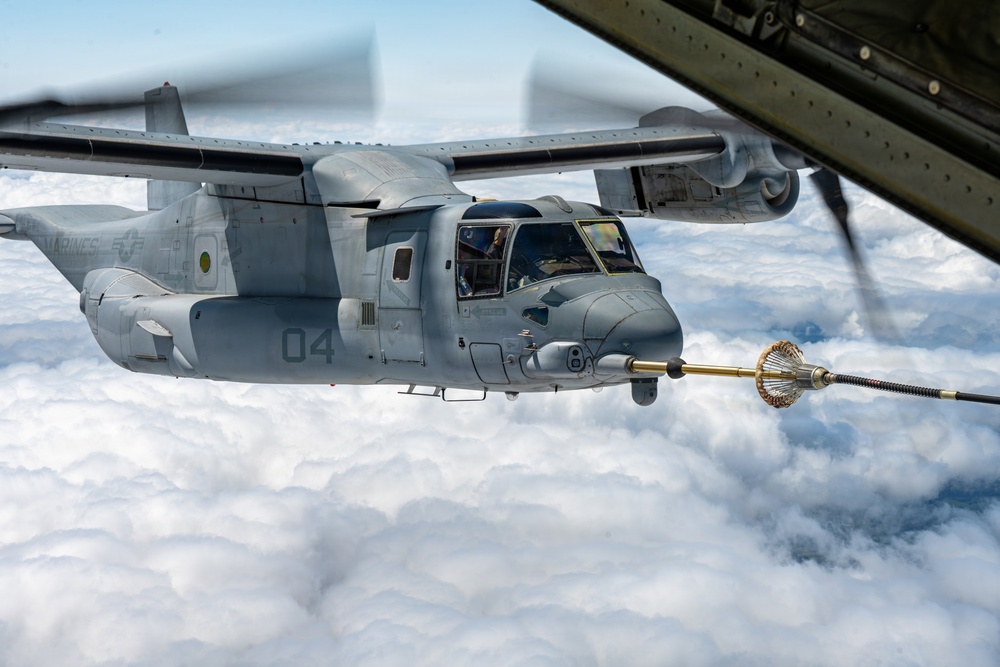 1st SOW MC-130J refuels Marine MV-22s during Northern Strike 26-2