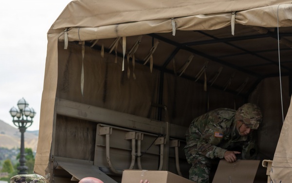Utah National Guard Helps Deliver Care Packages to Deployed Families