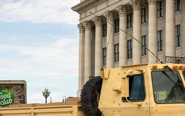 Utah National Guard Helps Deliver Care Packages to Deployed Families