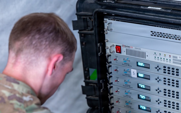 Electromagnetic Warfare Guardians Sharpen Tactical Edge with QLAA and GMT Systems