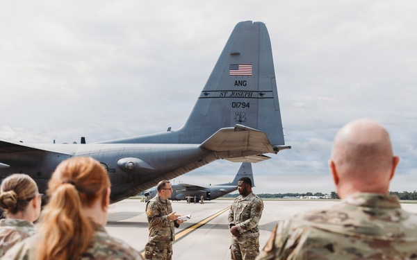 Tech. Sgt. Daveon Upchurch reenlists into the Missouri Air National Guard
