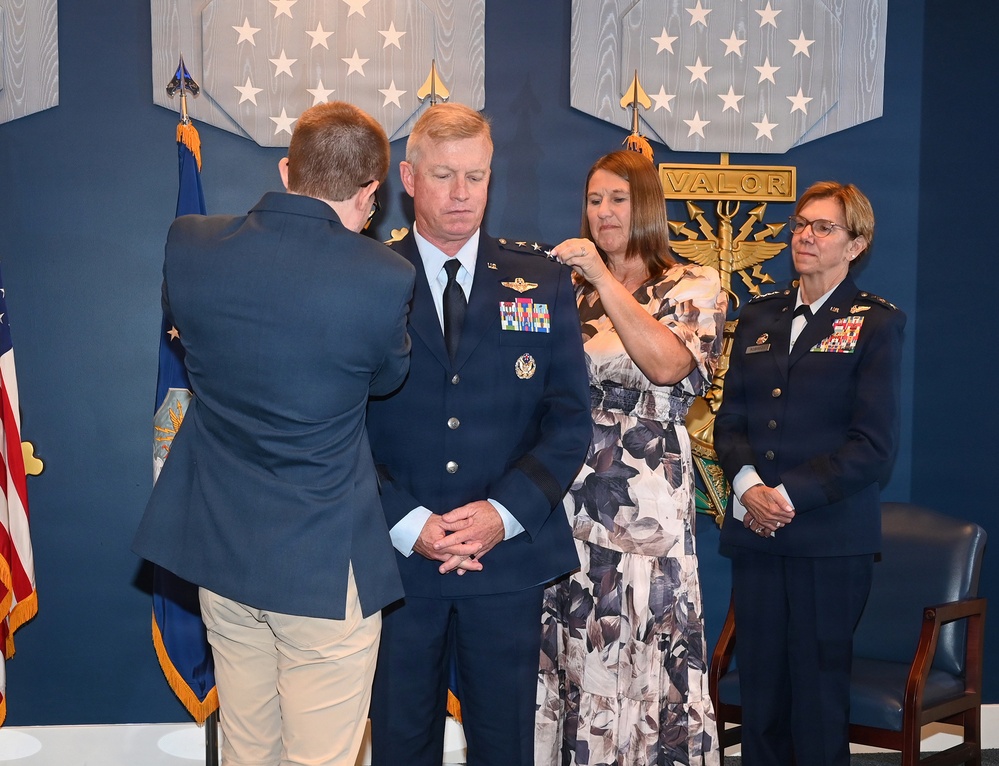 Lt. Gen Fast Promotion Ceremony
