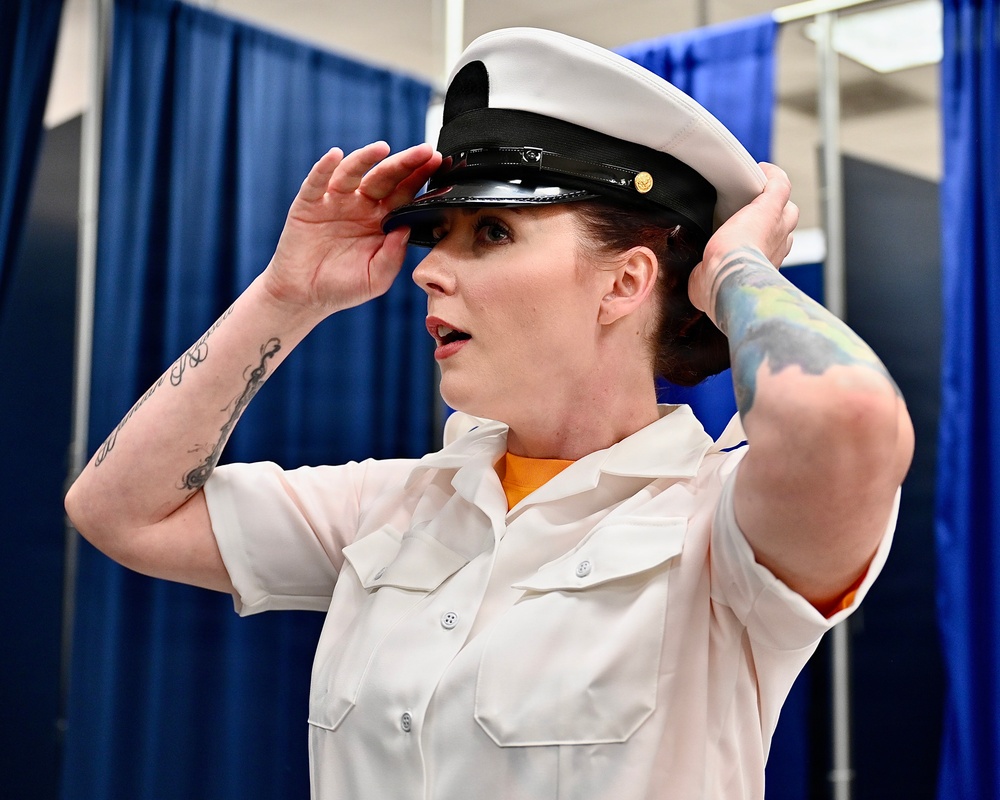 FY27 Chief Petty Officer Selectees Uniform Fitting