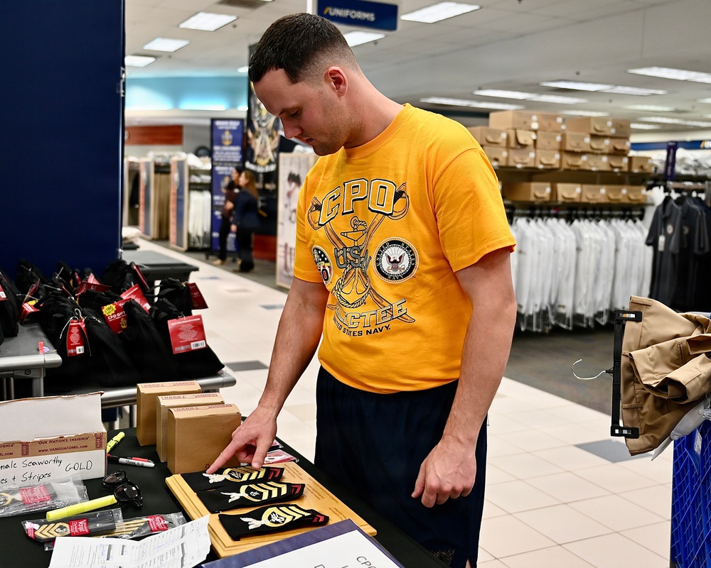 FY27 Chief Petty Officer Selectees Uniform Fitting