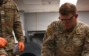 1 SOW commander visits wheel and tire shop