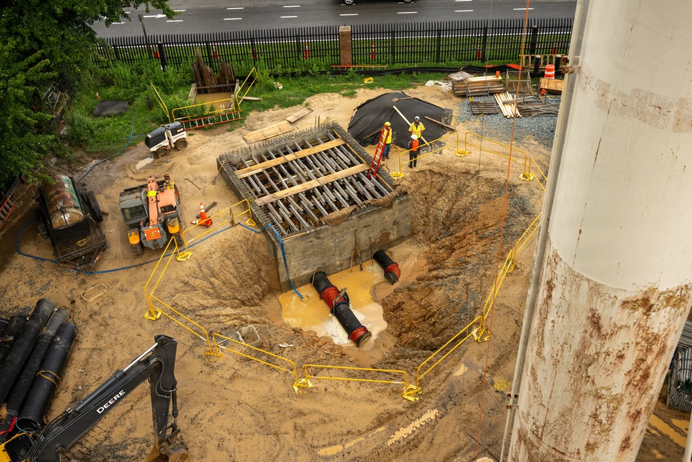 Washington Suburban Sanitary Commission works on JBA Water Tower
