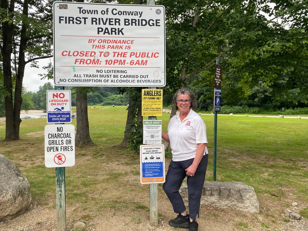 Silver Jackets unveil flood warning signs in Conway, New Hampshire
