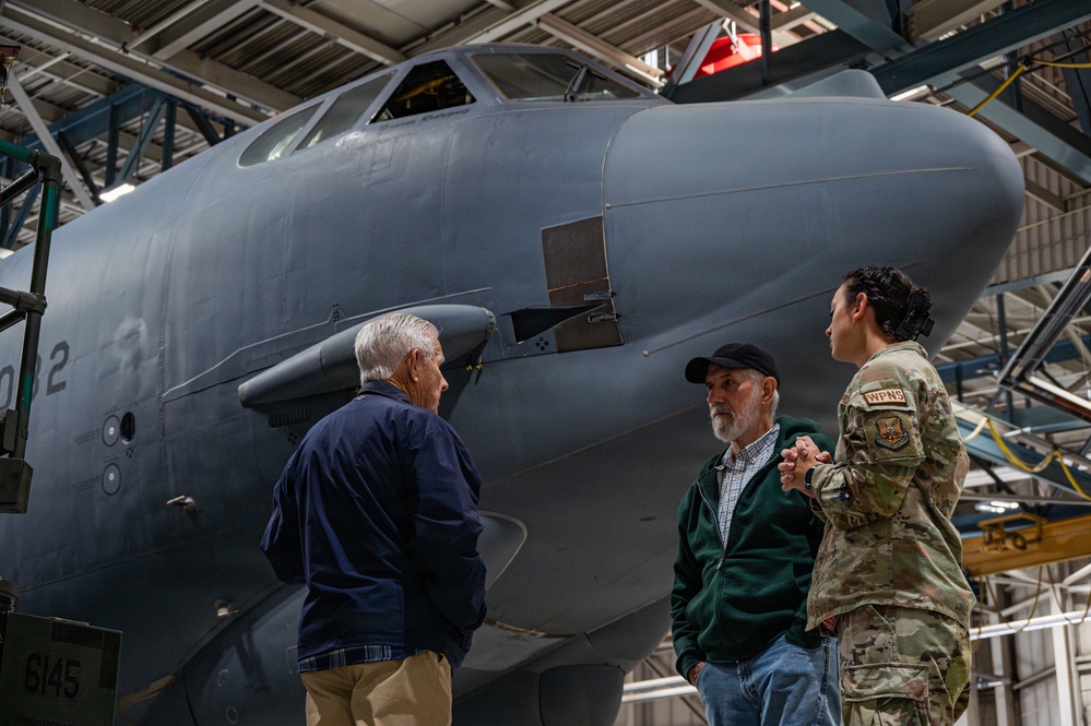 Vietnam Veteran Revisits B-52H During Minot AFB Tour