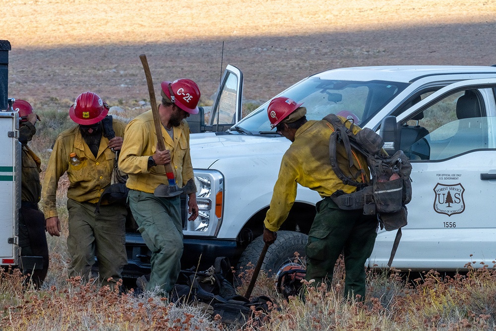 Rock Fire Kings River Hotshots