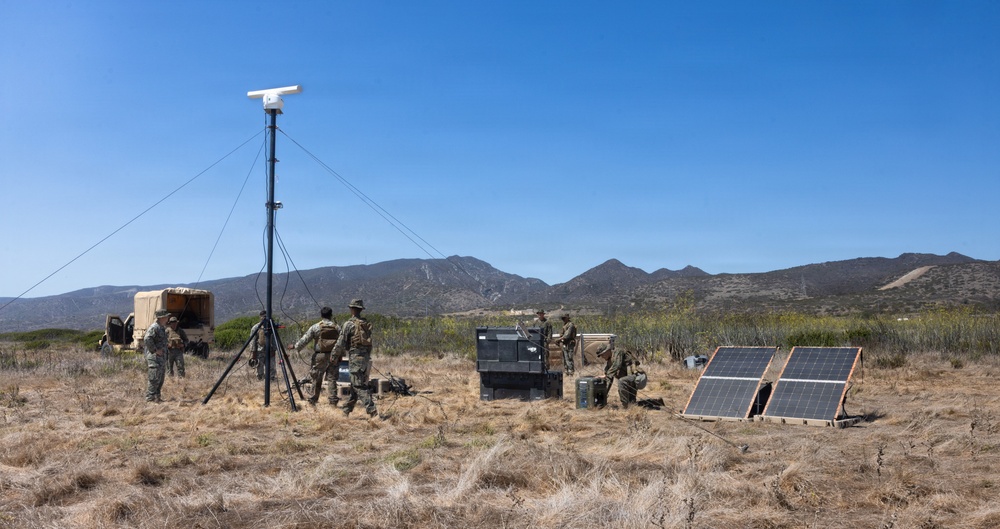 1st Intelligence Battalion conducts patrol base operations