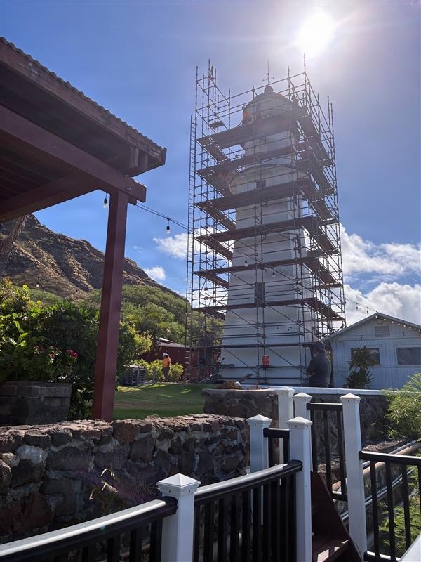 Diamond Head Lighthouse maintenance project