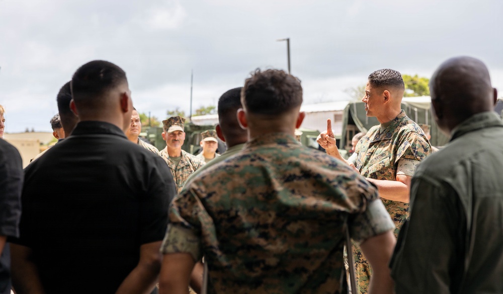Sergeant Major of the Marine Corps visits Marine Corps Base Hawaii