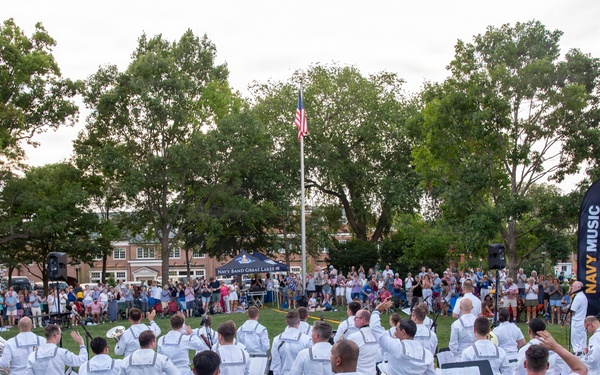 Navy Band Great Lakes Salute to Service Concert in Lake Bluff