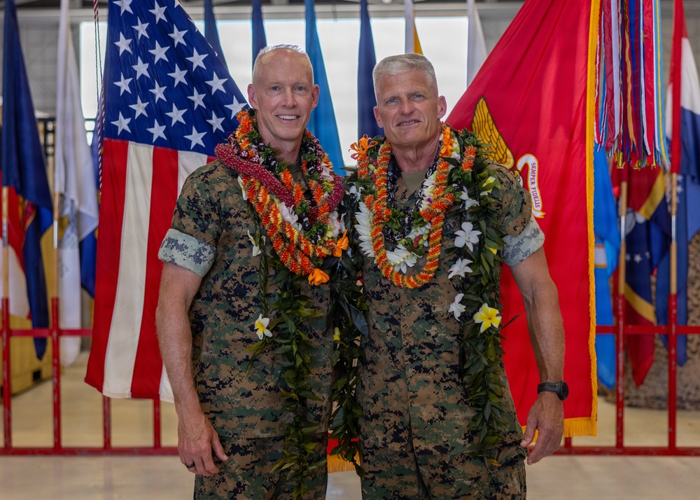 MARFORPAC hosts change of command ceremony