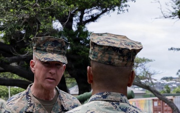 Commandant Visits MCBH: Commandant engages with Marines during visit to Marine Corps Base Hawaii
