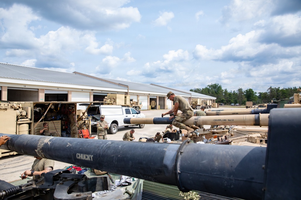 From Live Fire to Reset: 1-201st FA Maintains Paladins After Northern Strike