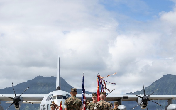 SMMC Ruiz attends MARFORPAC change of command ceremony