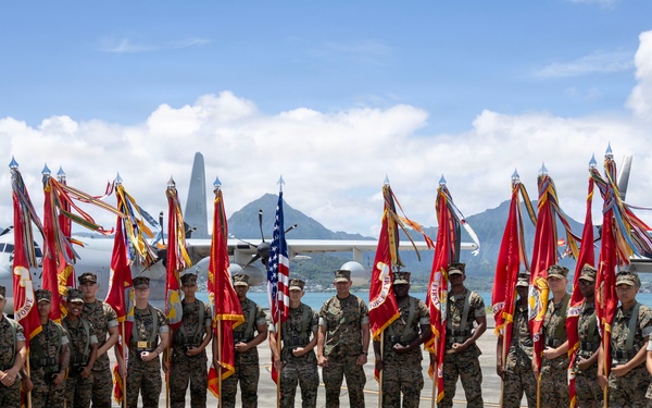 SMMC Ruiz attends MARFORPAC change of command ceremony