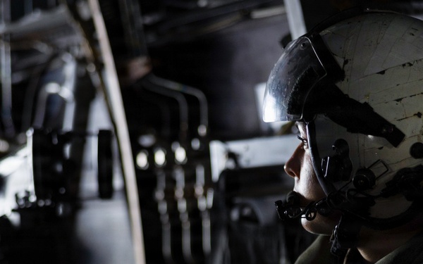 VMM-164 (REIN) conducts live-fire exercise