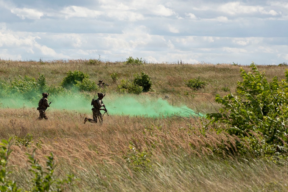 U.S. Army troops prepare for live fire exercise in Poland