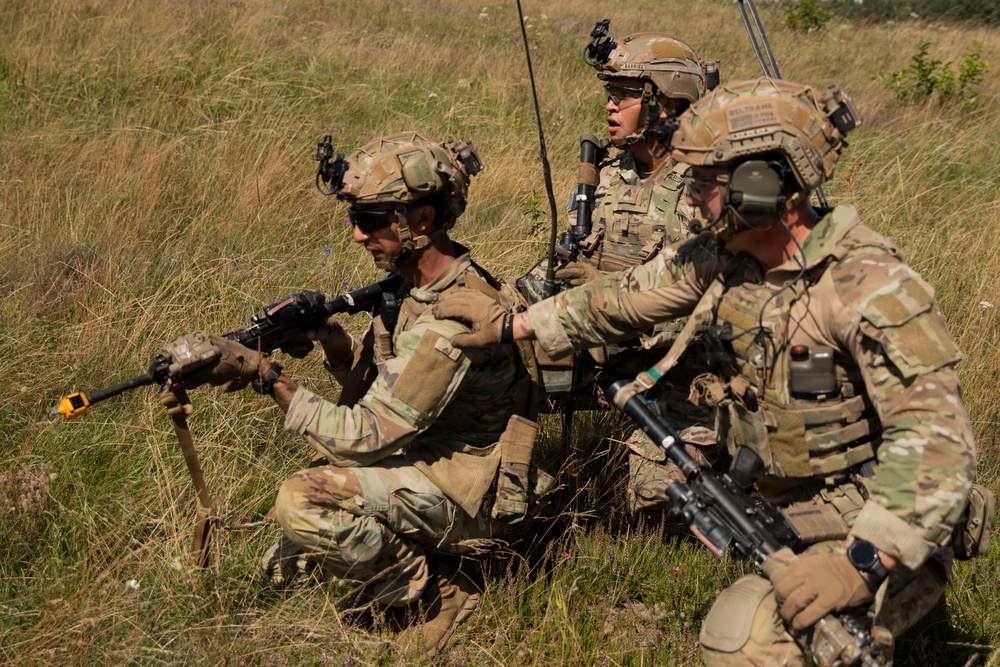 U.S. Army troops prepare for live fire exercise in Poland
