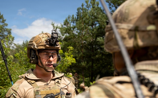 U.S. Army troops prepare for live fire exercise in Poland