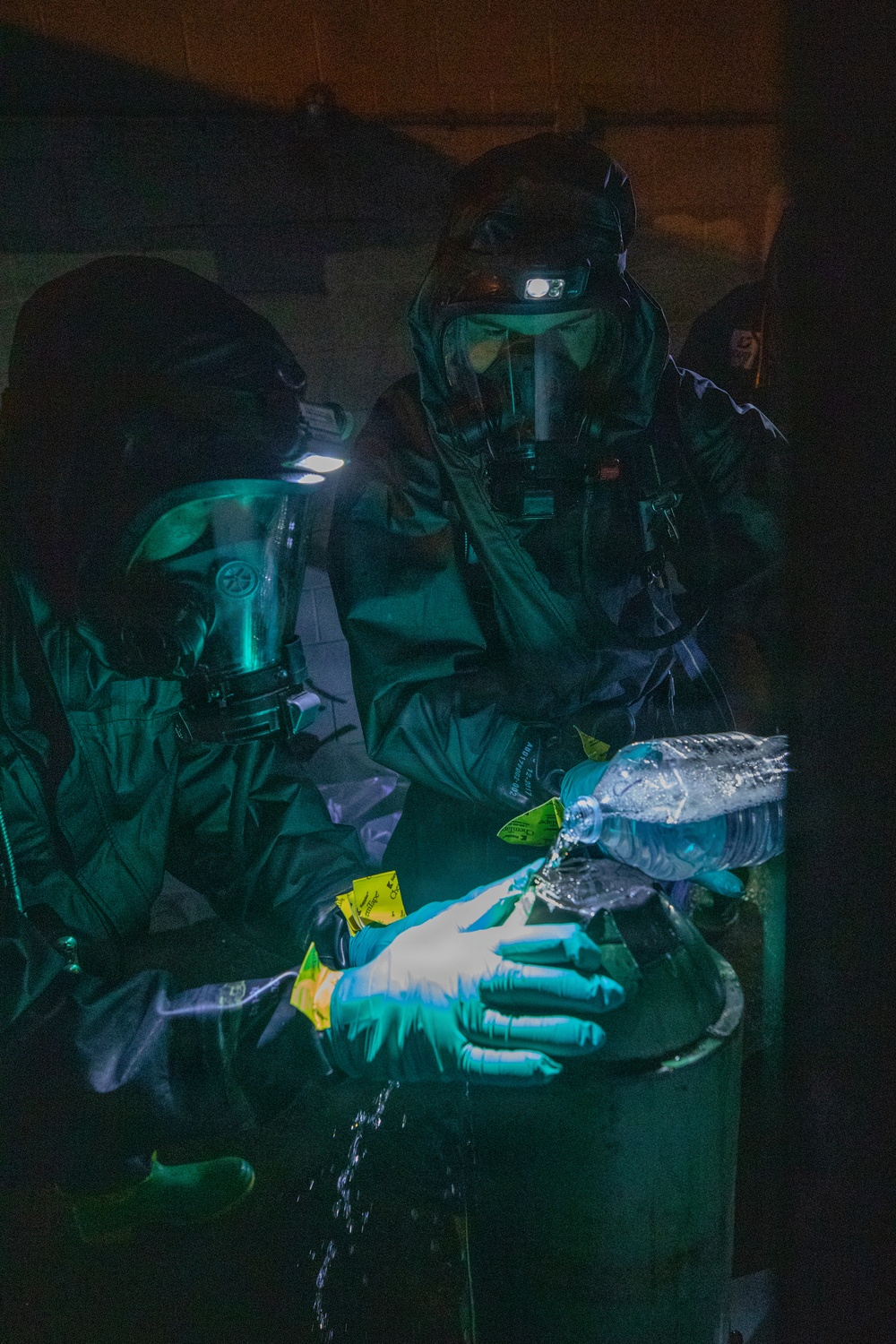 U.S. Marines Participate in Leaking Chemical Munition Disposition Training