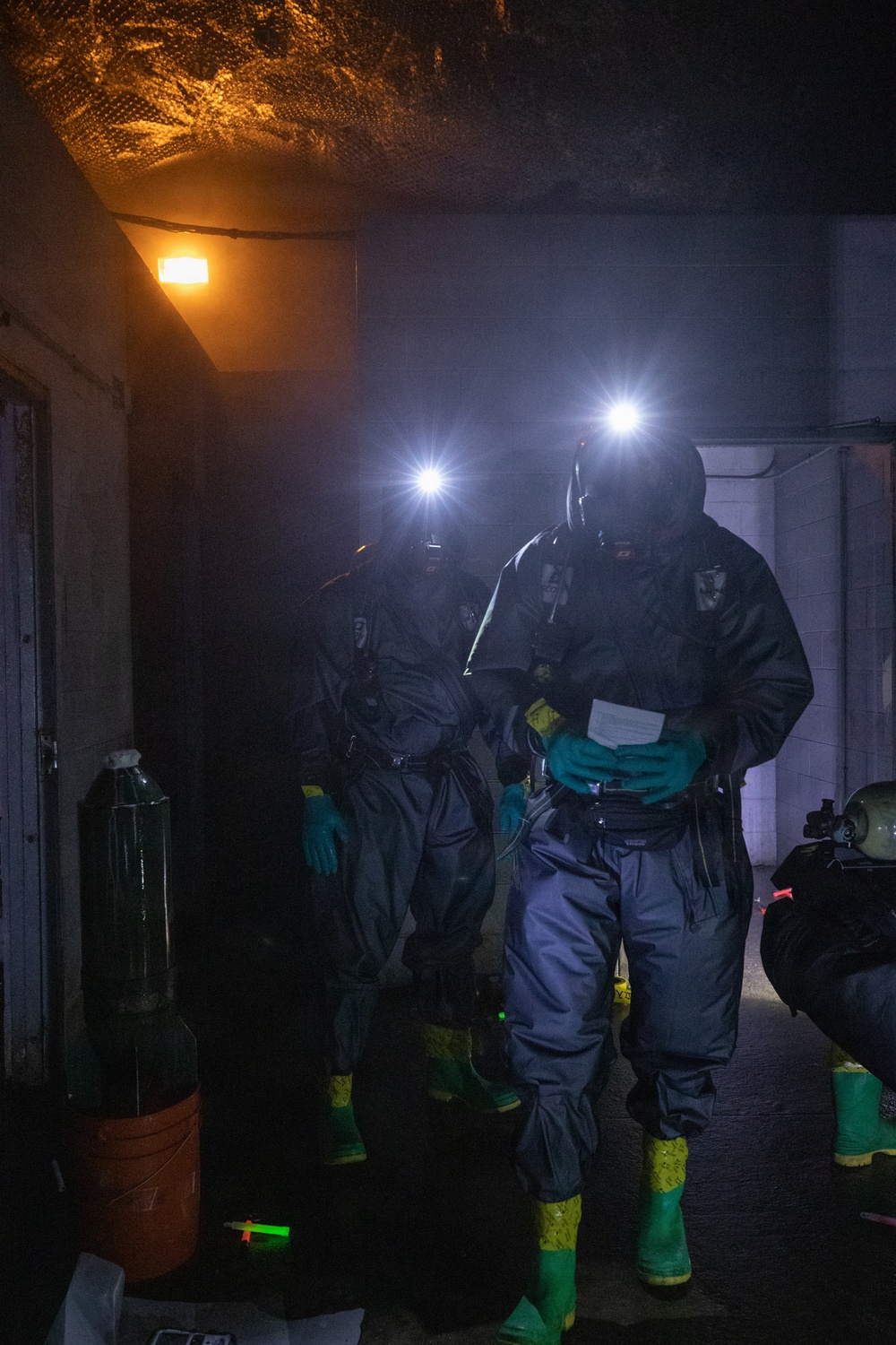 U.S. Marines Participate in Leaking Chemical Munition Disposition Training