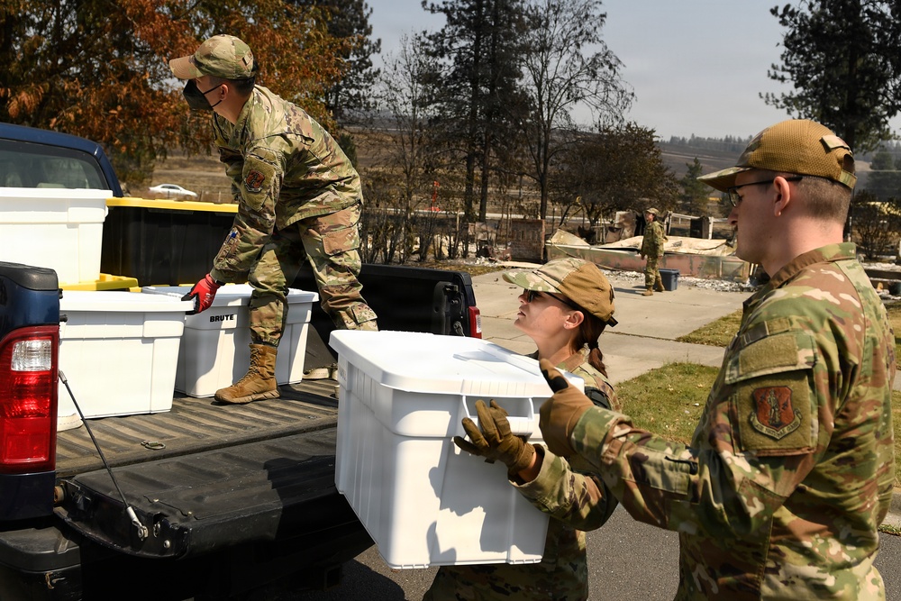 194th Wing Airmen begin to deliver relief packages to Spokane area homes