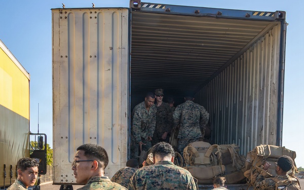 Exercise Capital Reach: US Marines disembark Royal Australian Navy HMAS Canberra