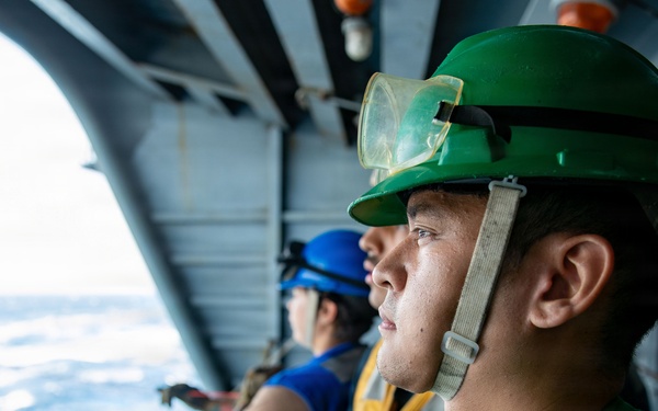 George Washington Conducts Fueling at Sea