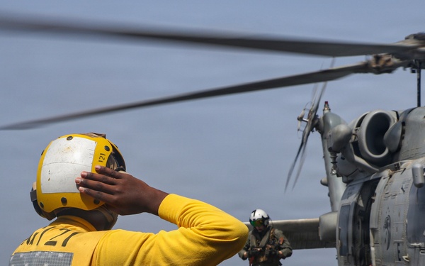 Frank E. Petersen Jr. Conducts Helicopter Operations