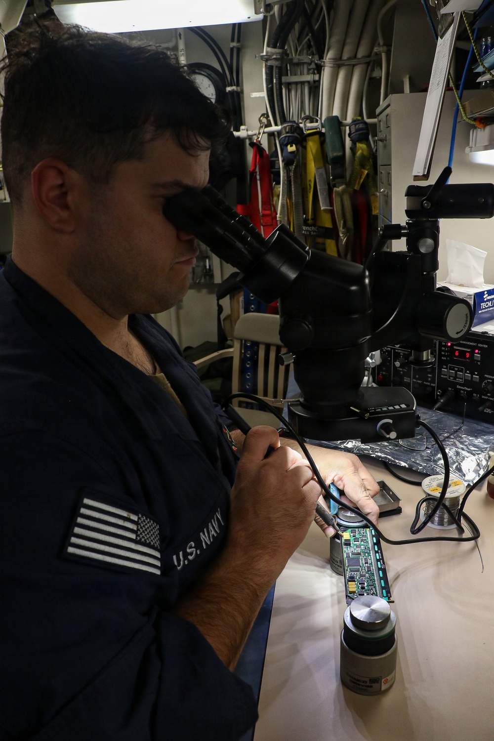 Frank E. Petersen Jr. Sailors Conduct Maintenance