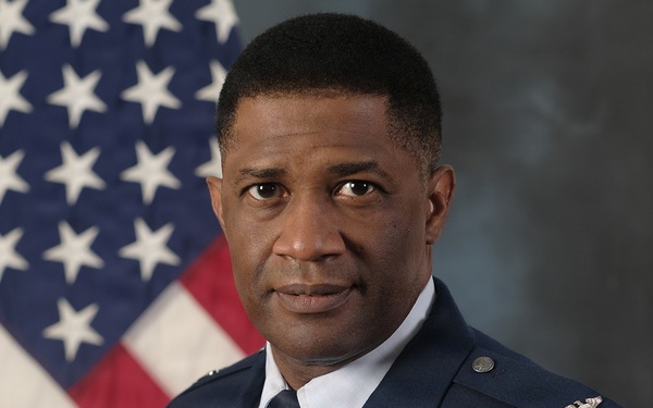 Official photo of USAF Col James Fields II