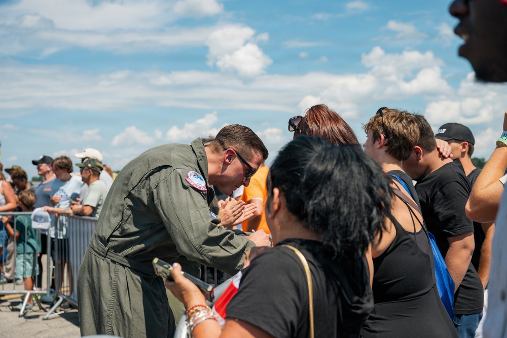 Mighty moose over the NY Air Show