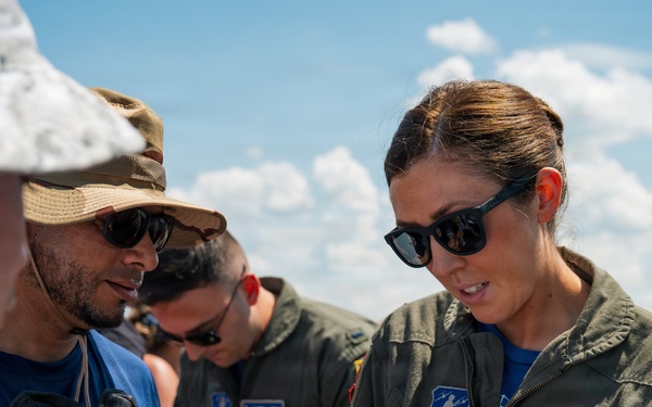 Mighty moose over the NY Air Show