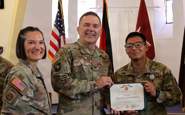 LRMC Medics Overcome Adversity to Take 3rd in MEDCOM Best Squad Competition