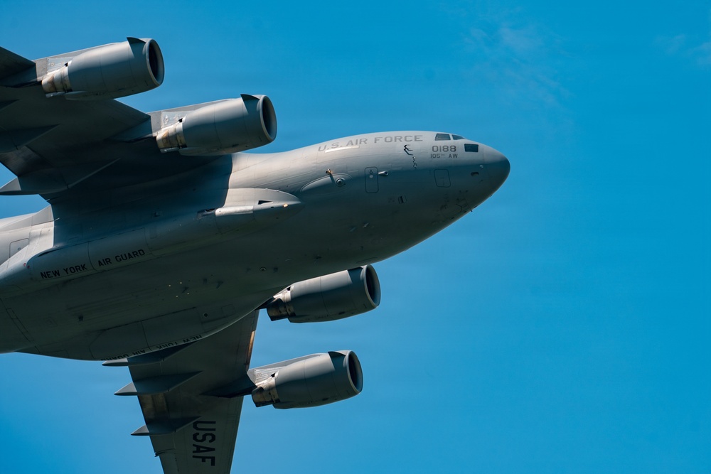 Mighty moose over the NY Air Show