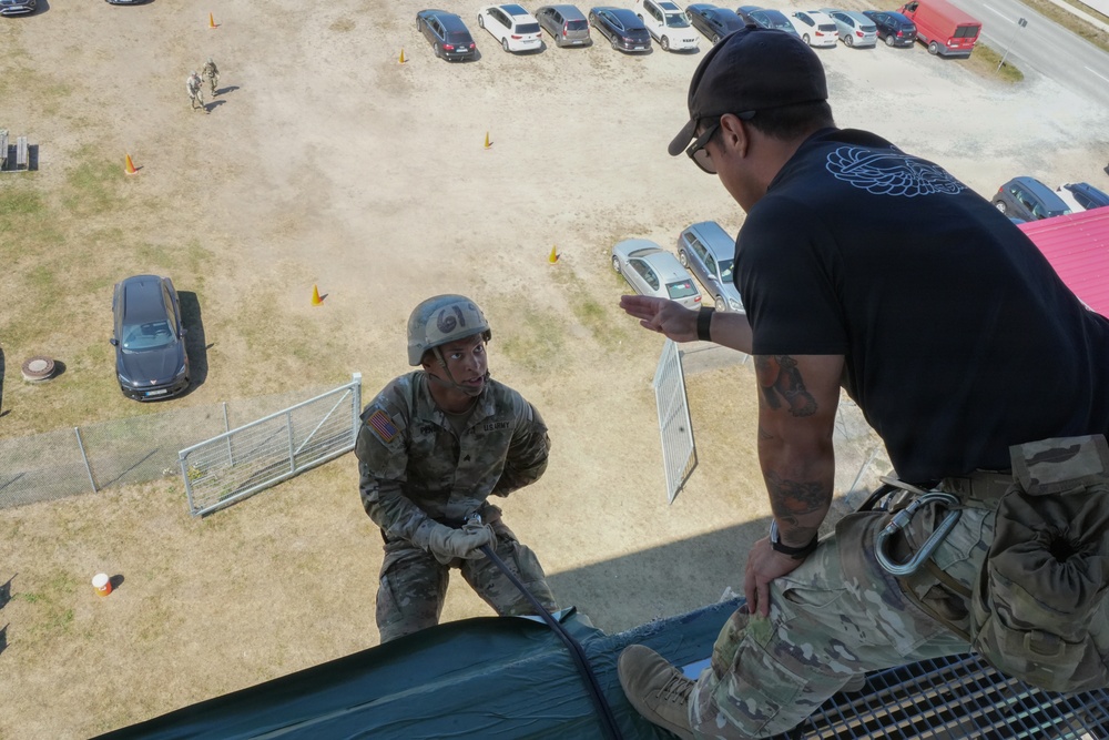 Air Assault Wall Rappel