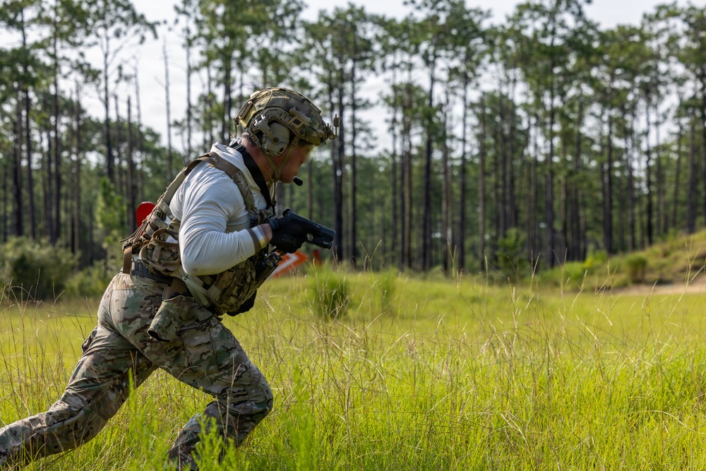 7th SFG(A) Soldiers build readiness, lethality during special reconnaissance program of instruction stress shoot