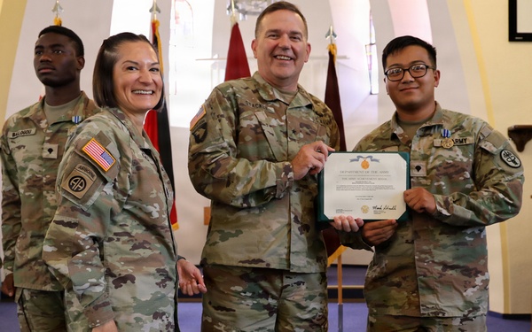 LRMC Medics Overcome Adversity to Take 3rd in MEDCOM Best Squad Competition