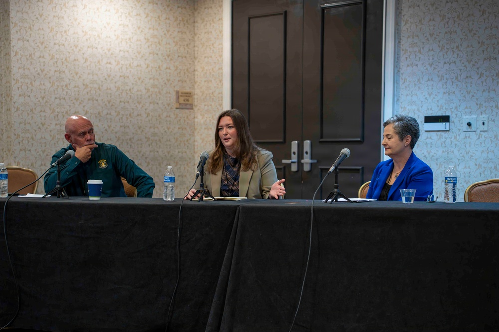 Annual IW Symposium Gathers National Security Experts from Govenment and Private Sector