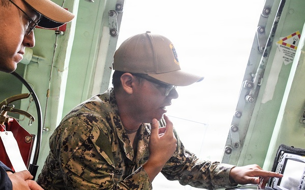 SIMA San Diego Sailors Perform Fiber Optic Testing