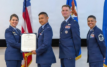 Illinois Air National Guard welcomes first Air Force warrant officer since rank reinstatement